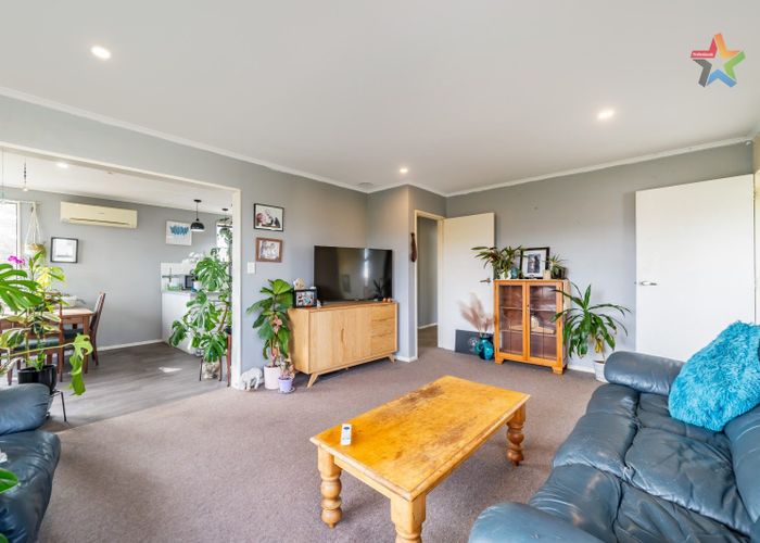  at 10 Whitechapel Grove, Stokes Valley, Lower Hutt, Wellington