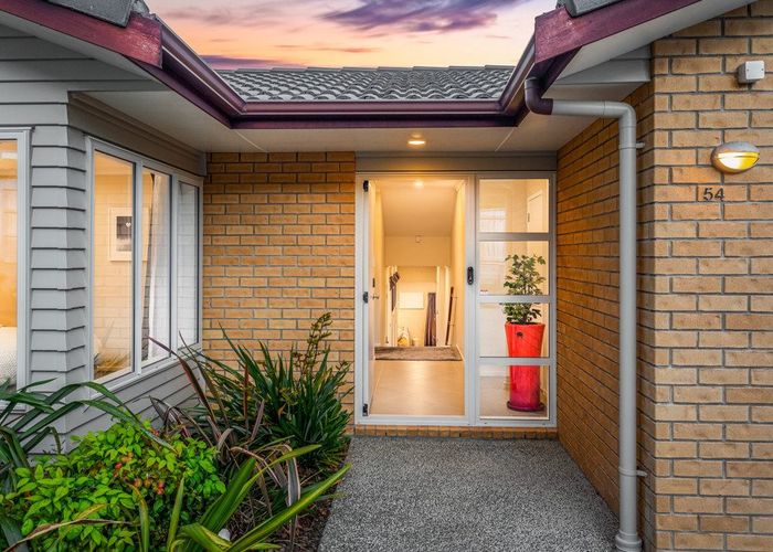  at 54 Hornbill Drive, Fairview Heights, Auckland