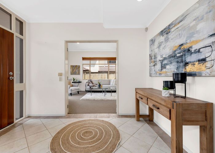  at 27 Carousel Crescent, Dannemora, Manukau City, Auckland