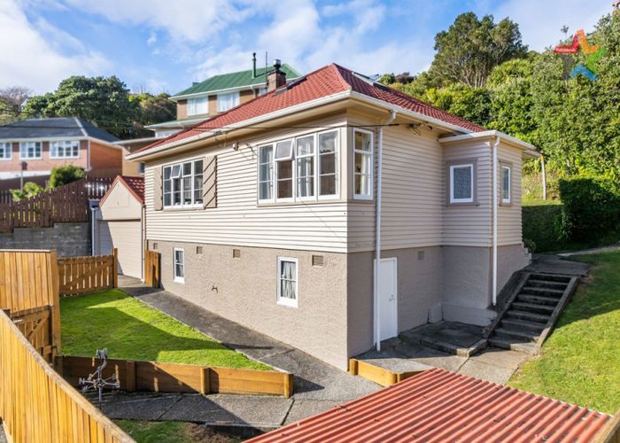  at 99 Sunshine Avenue, Karori, Wellington