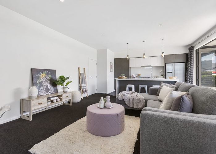  at 10 Stowell Drive, Cromwell