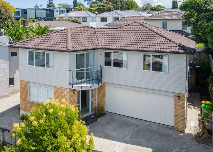  at 100 Union Road, Howick, Auckland