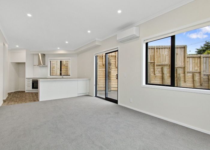  at 1E Pembroke Street, Tawa, Wellington, Wellington