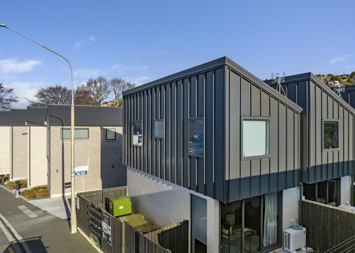  at 2 Dallas Lane, Caversham, Dunedin, Otago