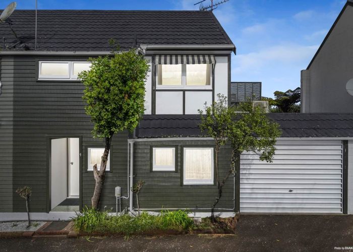  at 5/23 Cleary Road, Panmure, Auckland City, Auckland