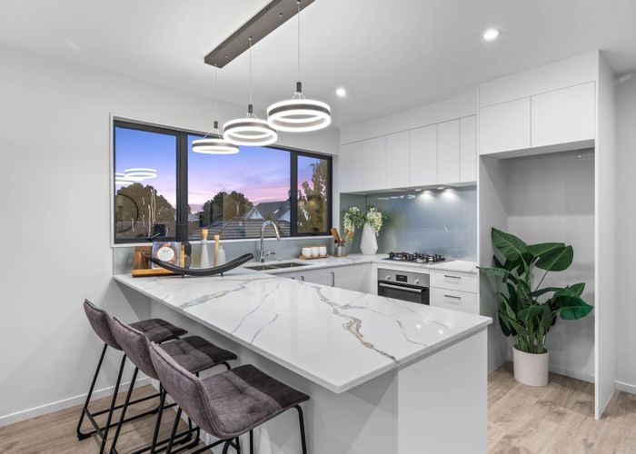  at 7/8 Atarangi Road, Greenlane, Auckland City, Auckland