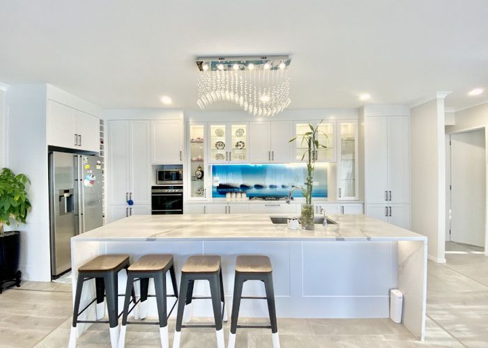  at 28 Horsefield Drive, Flat Bush, Manukau City, Auckland