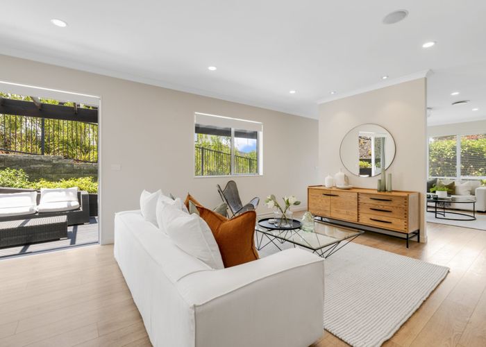  at 35 Remuremu Street, Long Bay, Auckland
