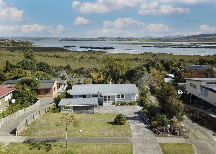  at 68 West View Crescent, Onerahi, Whangarei, Northland