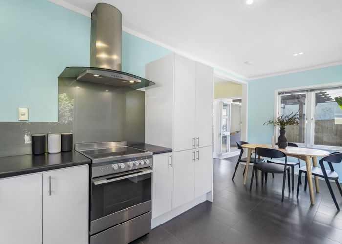  at 30 Saxon Street, Waterview, Auckland City, Auckland