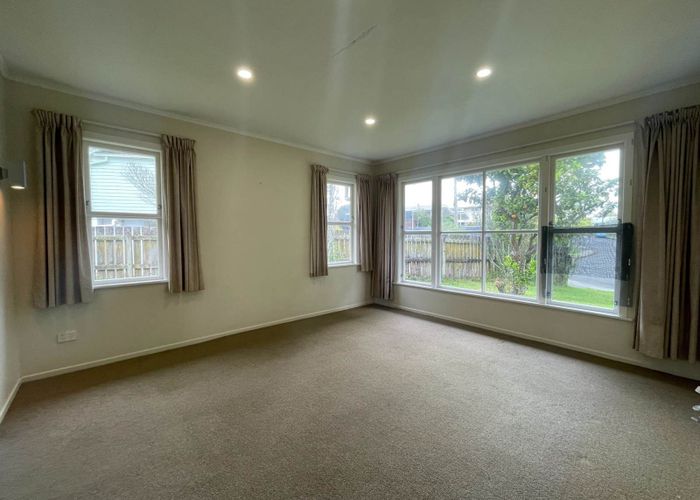 at 11 Mayburn Road, Te Atatu Peninsula, Auckland