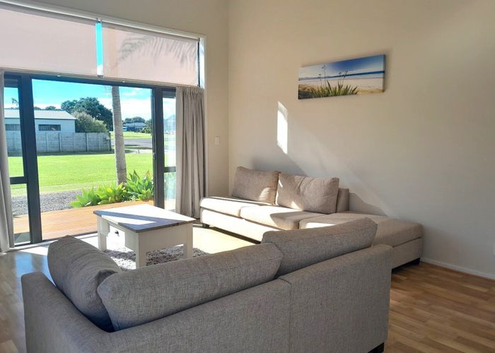  at 329 Harbour Drive East, Matarangi, Whitianga