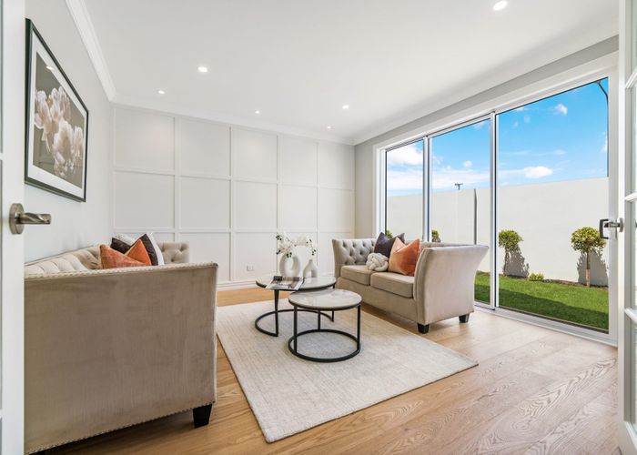  at 3 Kerekin Drive, Oteha, Auckland