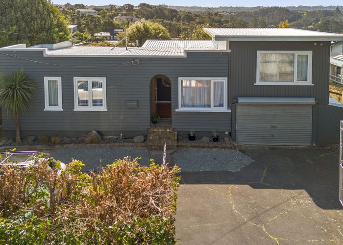  at 230 Upper Harbour Drive, Greenhithe, North Shore City, Auckland