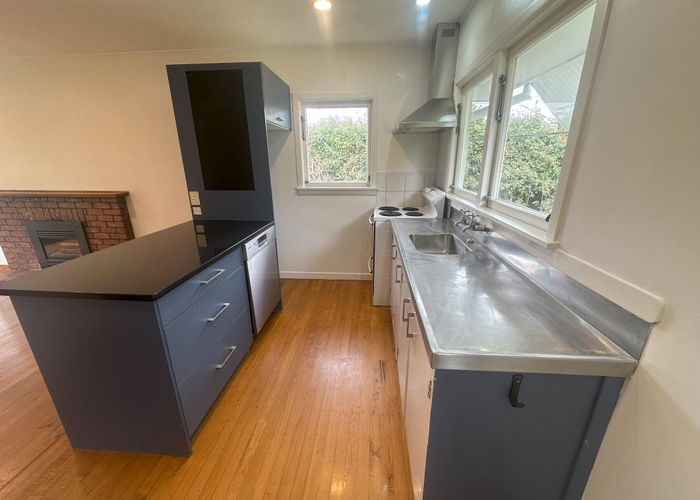  at 220a Captain Springs Road, Onehunga, Auckland City, Auckland