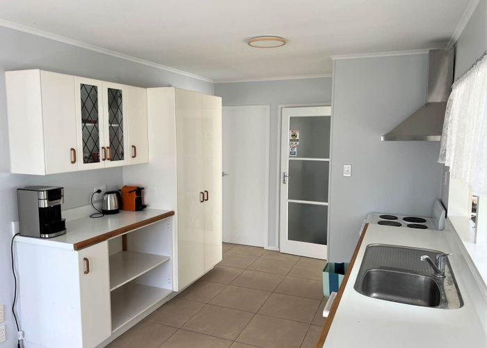  at 30 Cedar Heights Avenue, Massey, Waitakere City, Auckland