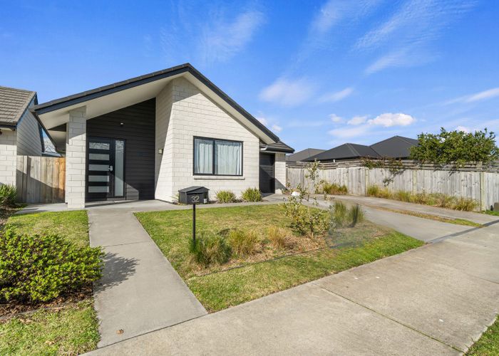  at 32 Old Farm Road, Hamilton East, Hamilton, Waikato