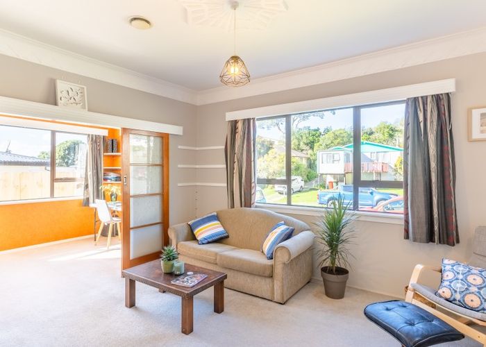  at 86 Rangituhi Crescent, Takapuwahia, Porirua