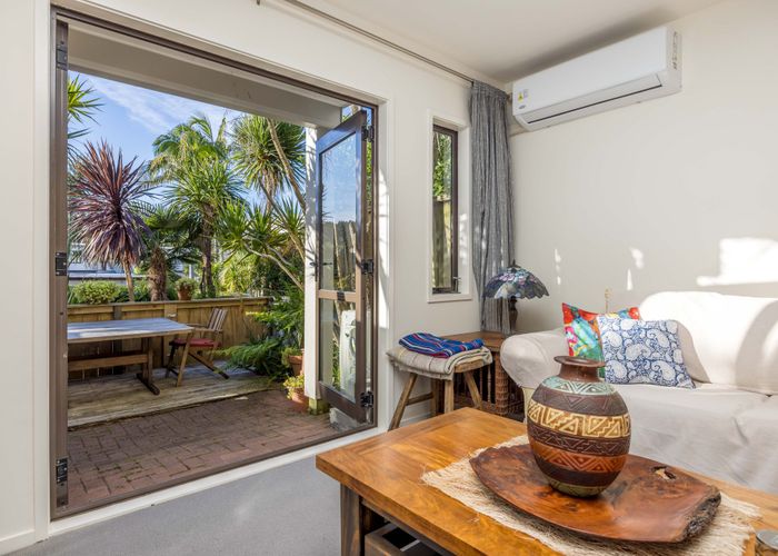  at 23/92 Bush Road, Albany, Auckland