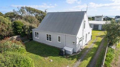  at 39 Dixie Street, Te Horo Beach