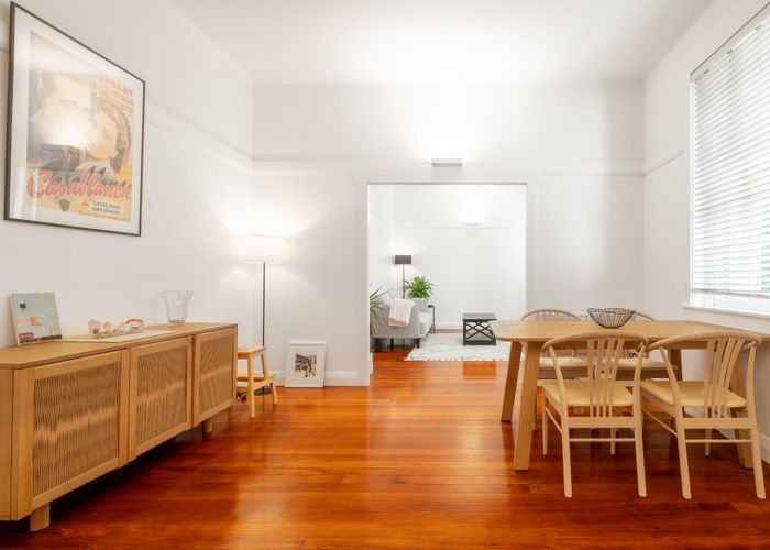  at 2/128 Newton Road, Newton, Auckland City, Auckland