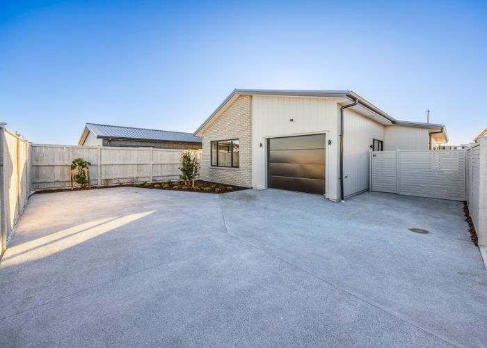  at 126 PEPENE AVE "WAIATA SHORES", Takanini, Papakura, Auckland