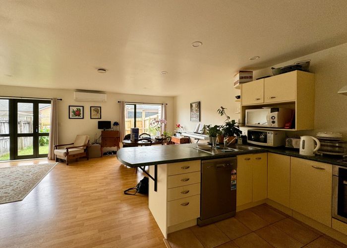 at 9/36 John Jennings Drive, Oteha, Auckland