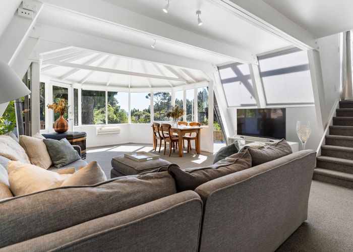  at 9A Pluto Place, Beach Haven, Auckland