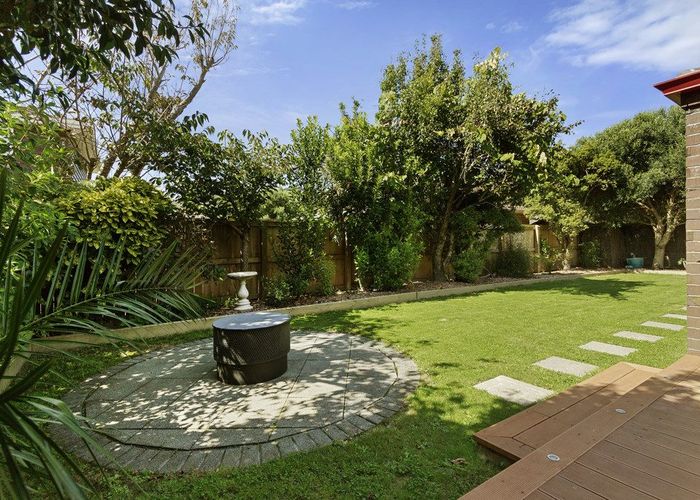  at 42 McEnroe Grove, Naenae, Lower Hutt, Wellington