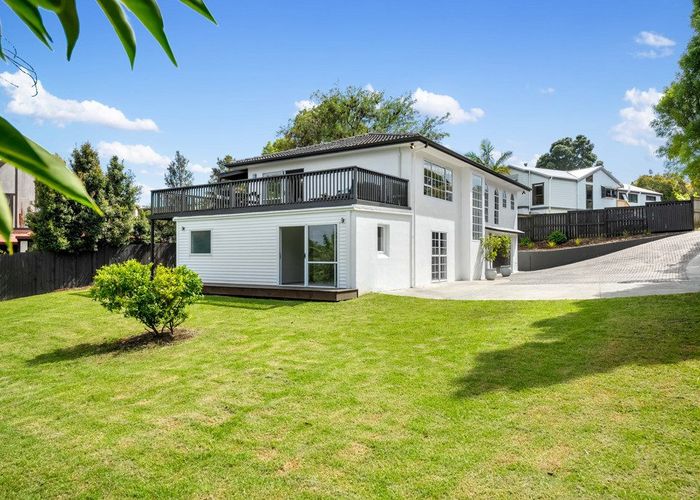  at 24 Venus Place, Half Moon Bay, Manukau City, Auckland