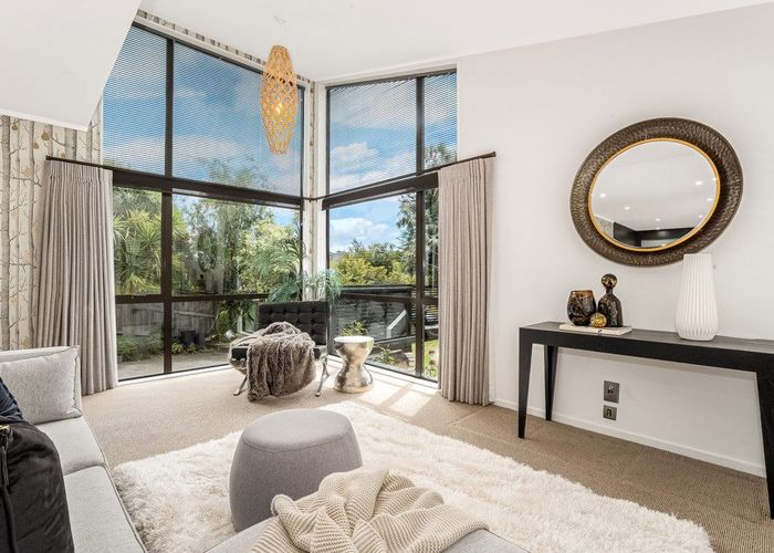  at 37 Navigation Drive, Whitby, Porirua, Wellington