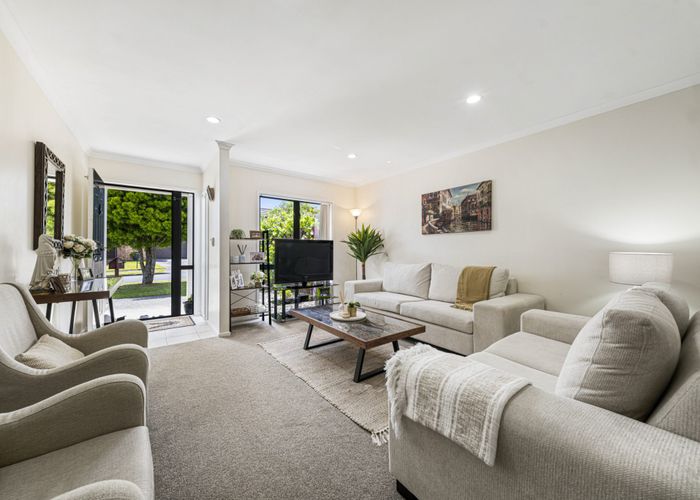  at 3 Whitbourne Heights, The Gardens, Manukau City, Auckland