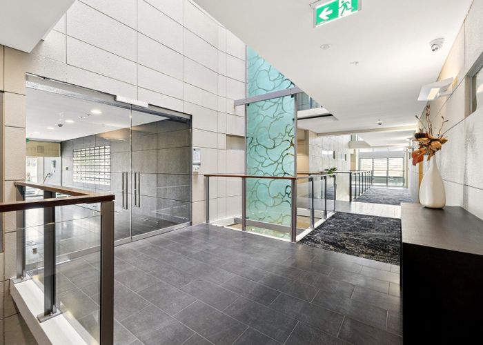  at 107/16 Huron Street, Takapuna, North Shore City, Auckland