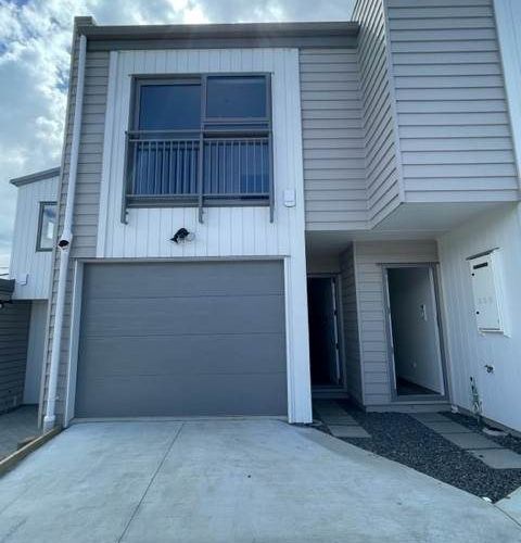  at 99D Mahia Road, Wattle Downs, Manukau City, Auckland