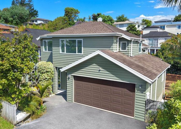  at 33 Mulroy Place, Pinehill, Auckland