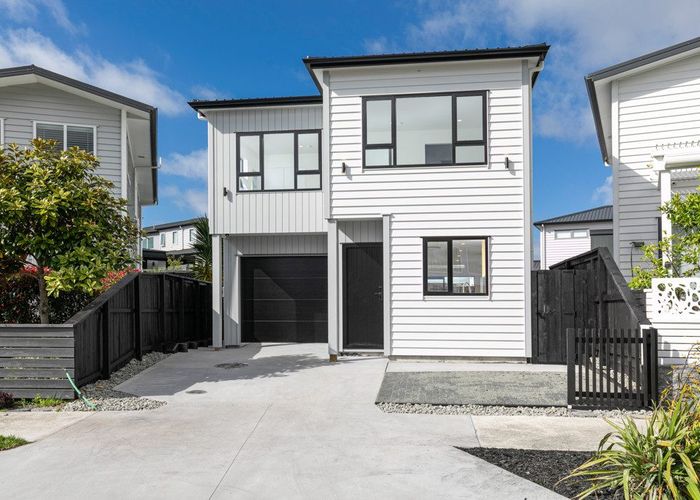  at 3 Riroriro Road, Hobsonville, Waitakere City, Auckland