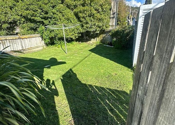  at 4/89 Pinehaven Road, Pinehaven, Upper Hutt, Wellington