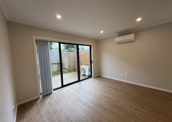  at 8/125B Metcalf Road, Ranui, Waitakere City, Auckland