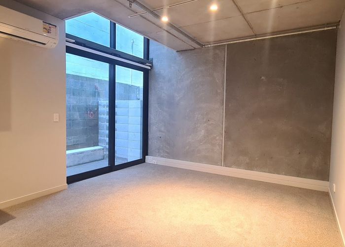  at 21/33 Cleveland Street, Brooklyn, Wellington, Wellington