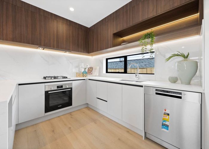  at 7d Gilletta Road, Mount Roskill, Auckland City, Auckland