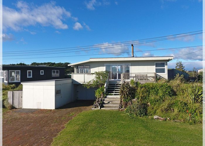  at 31 Nelson Street, Foxton Beach, Foxton