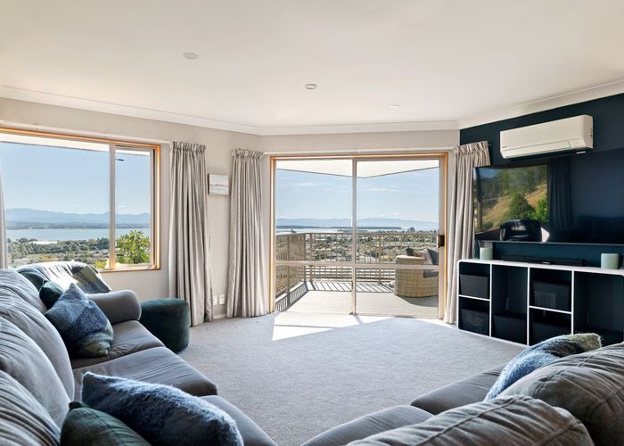  at 18 Clairmont Heights, Stoke, Nelson, Nelson / Tasman