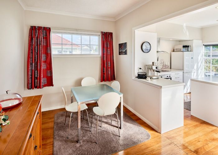  at 36 Heretaunga Square, Silverstream, Upper Hutt