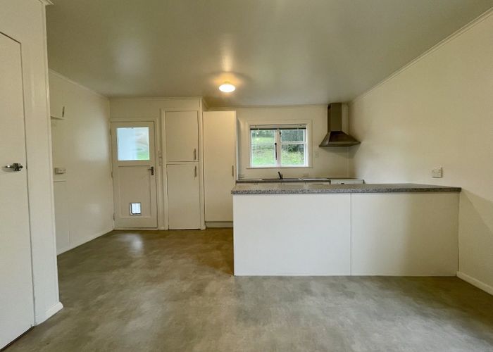  at 69 Taylor Terrace, Tawa, Wellington