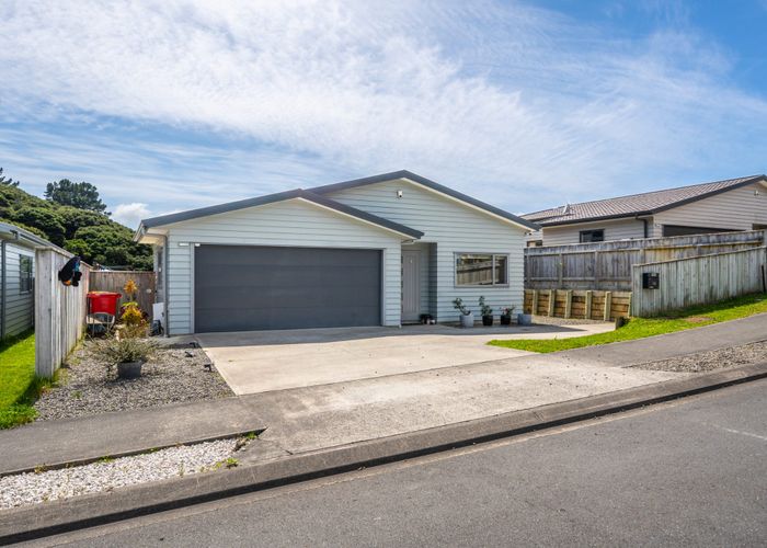  at 14 Moonsail Drive, Whitby, Porirua, Wellington