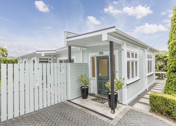  at 9 West Road, Northland, Wellington, Wellington