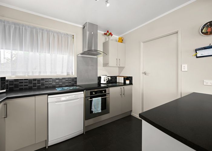  at 22 Sunnyhills Avenue, Glenview, Hamilton, Waikato