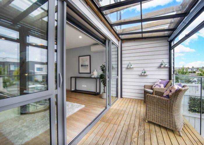  at 4 Rengarenga Rise, Albany, North Shore City, Auckland