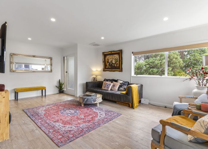  at 17 Howard Hunter Avenue, Saint Johns, Auckland City, Auckland