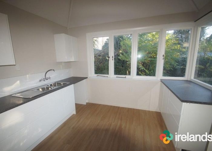  at 302 Keyes Road, New Brighton, Christchurch City, Canterbury